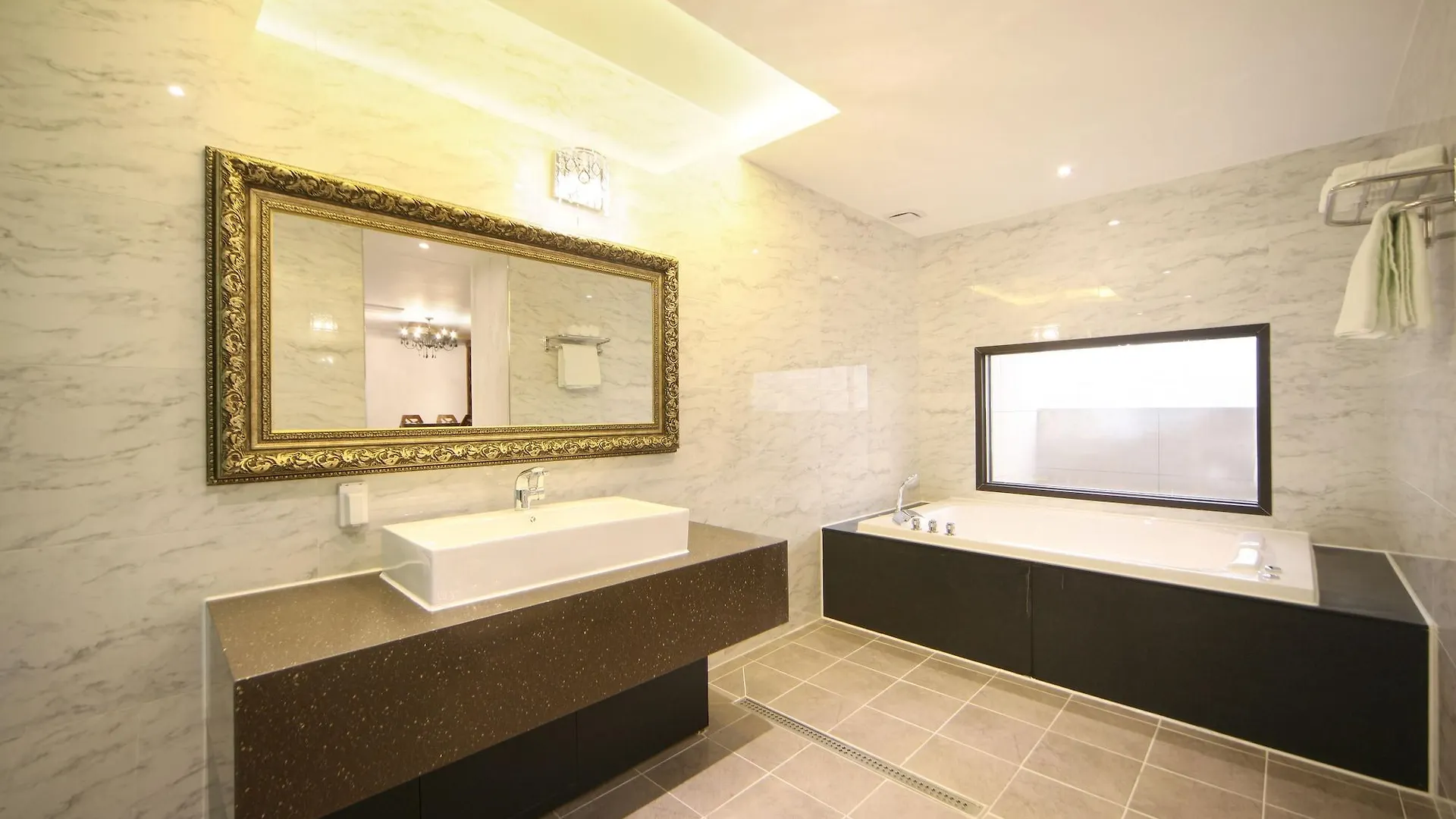 Hotel Cube Incheon Korsel
