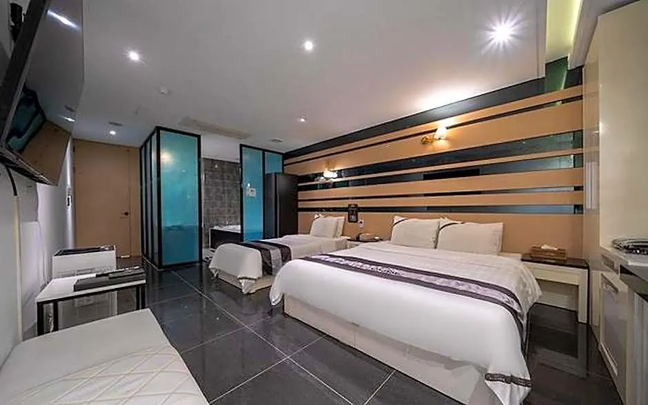 ***  Hotel Cube Incheon Korsel