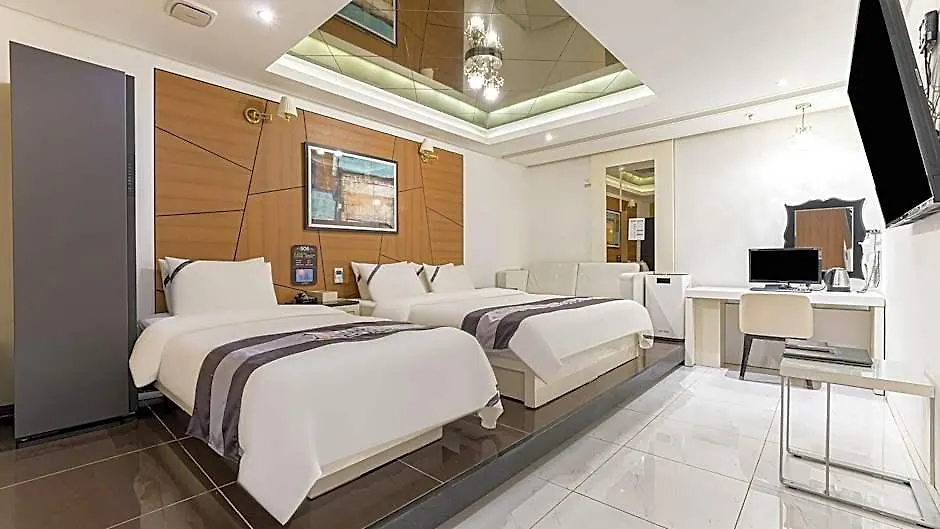 Hotel Cube Incheon
