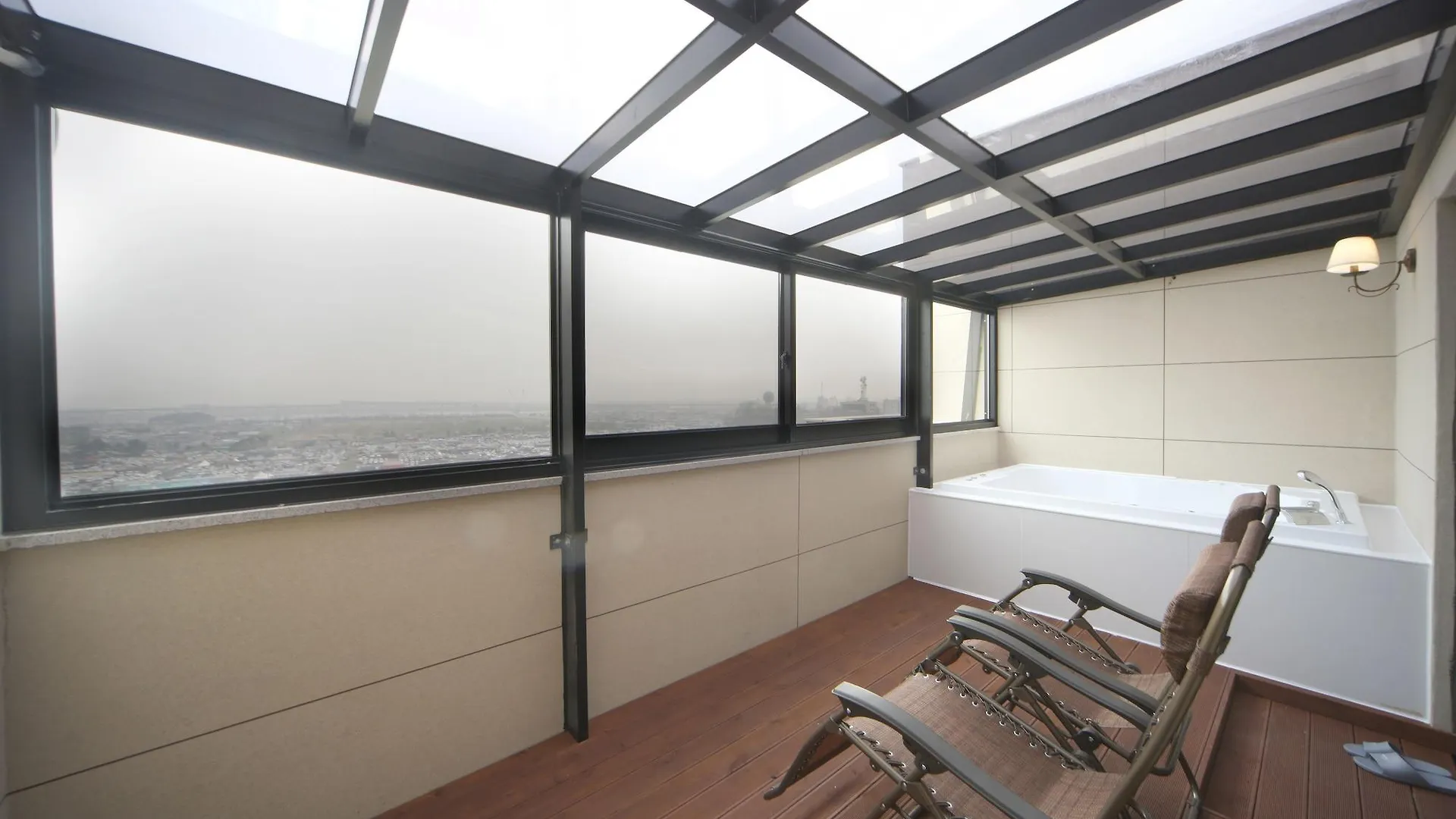 Hotel Cube Inczhon
