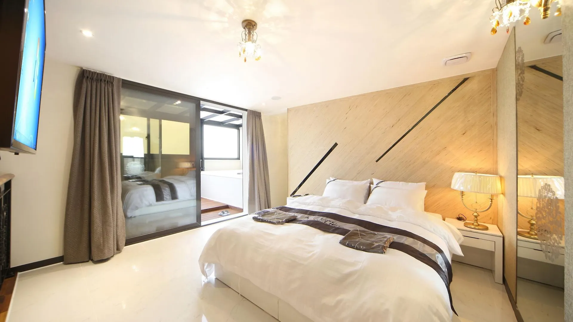 Hotel Cube Inczhon