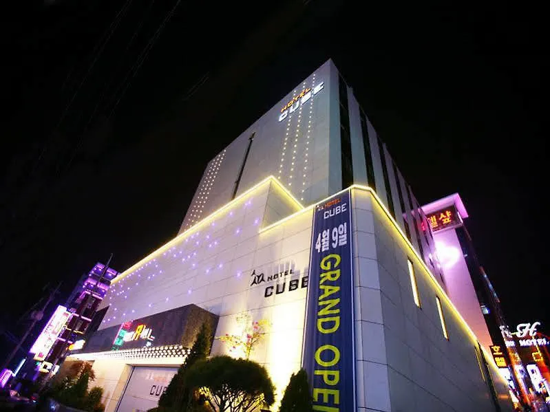 Hotel Cube Inczhon