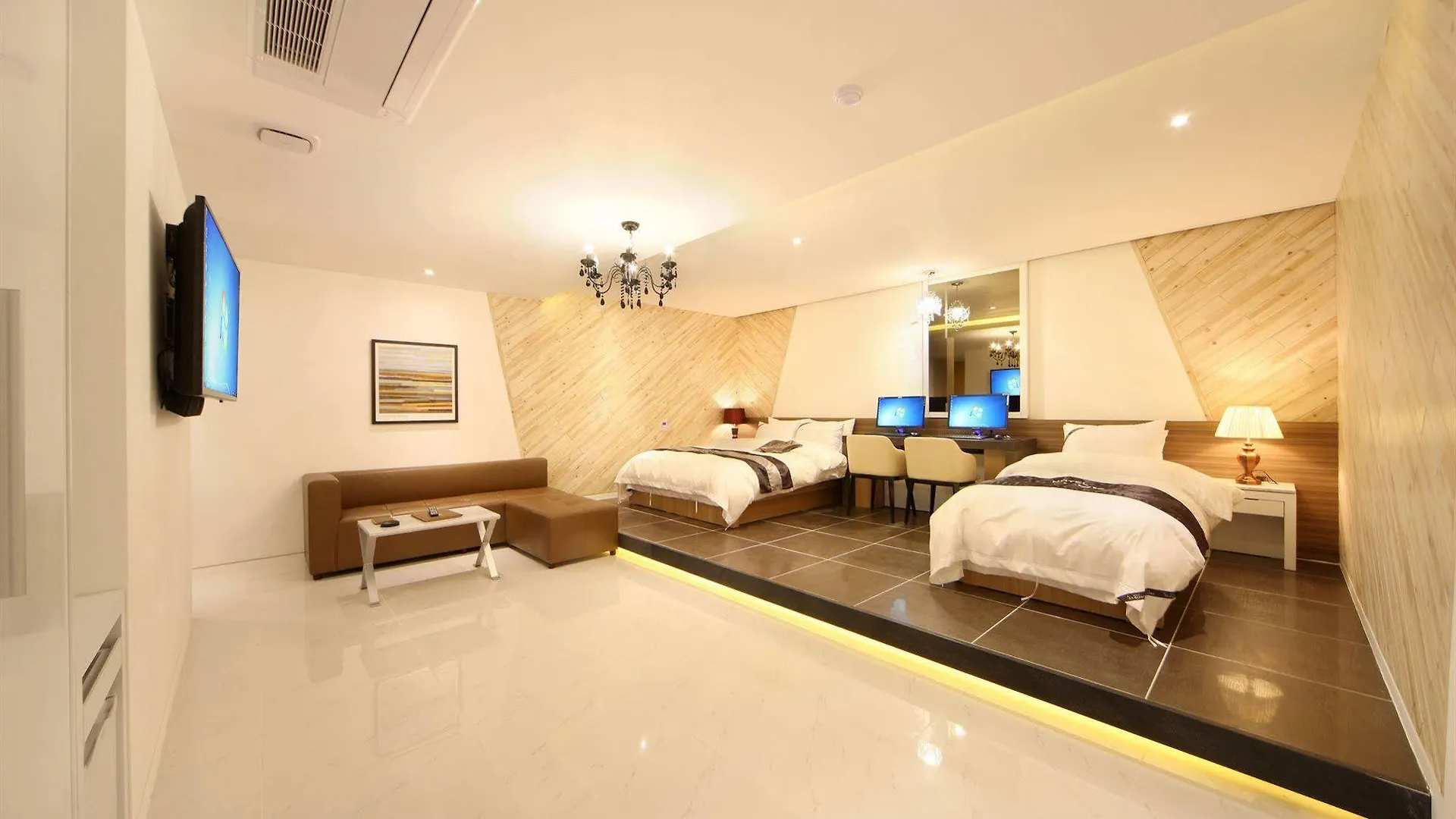 Hotel Cube Inczhon