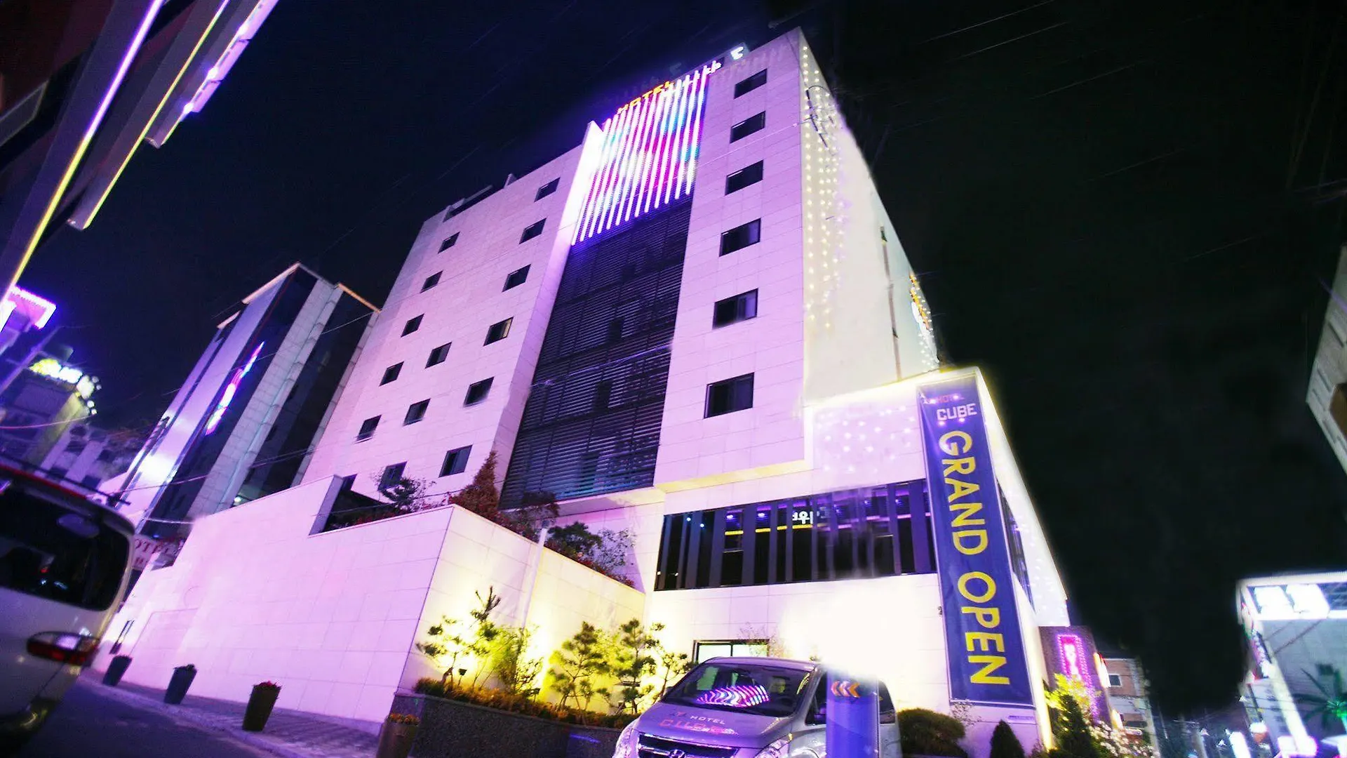Hotel Cube Inczhon